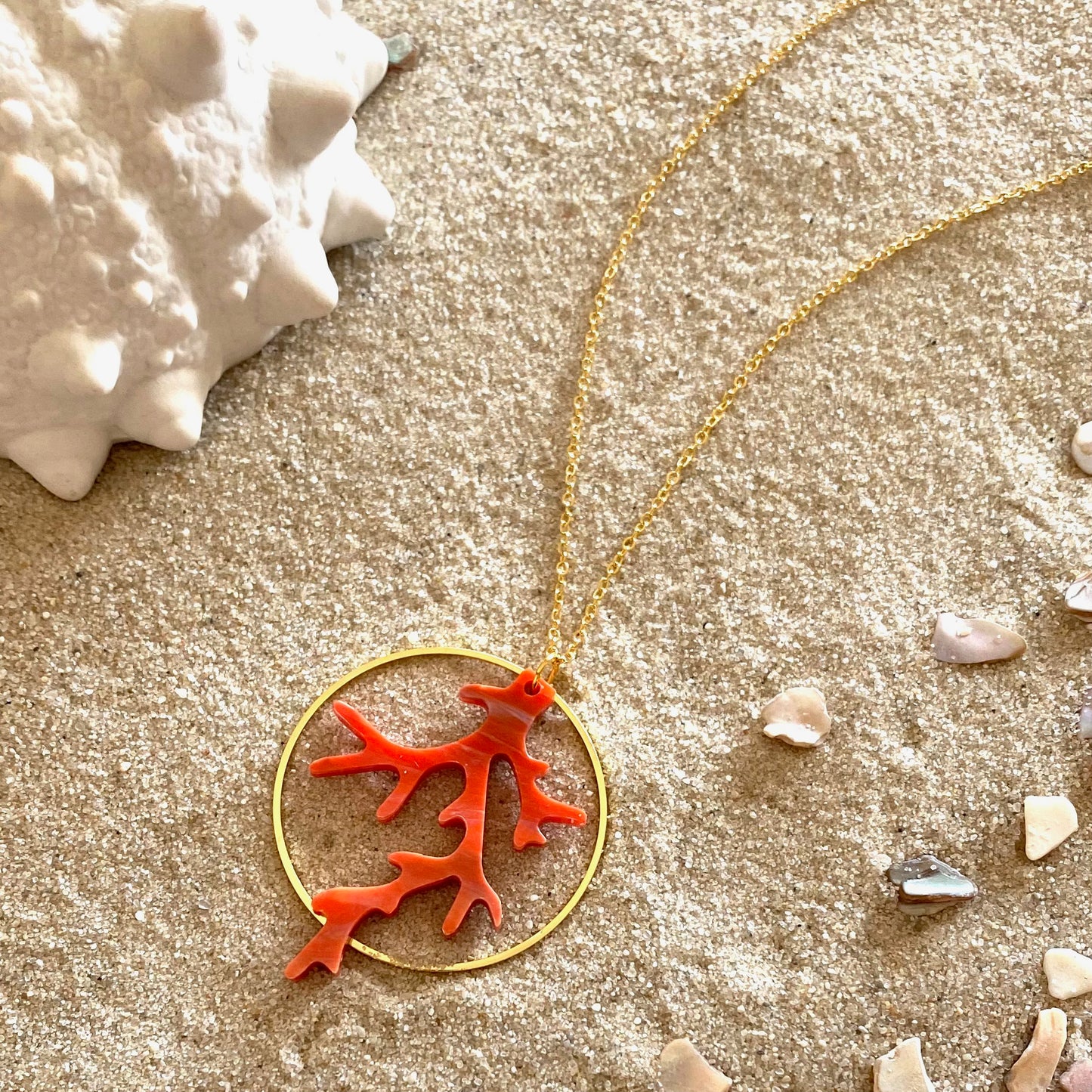 Coral Halo Necklace- Valencia